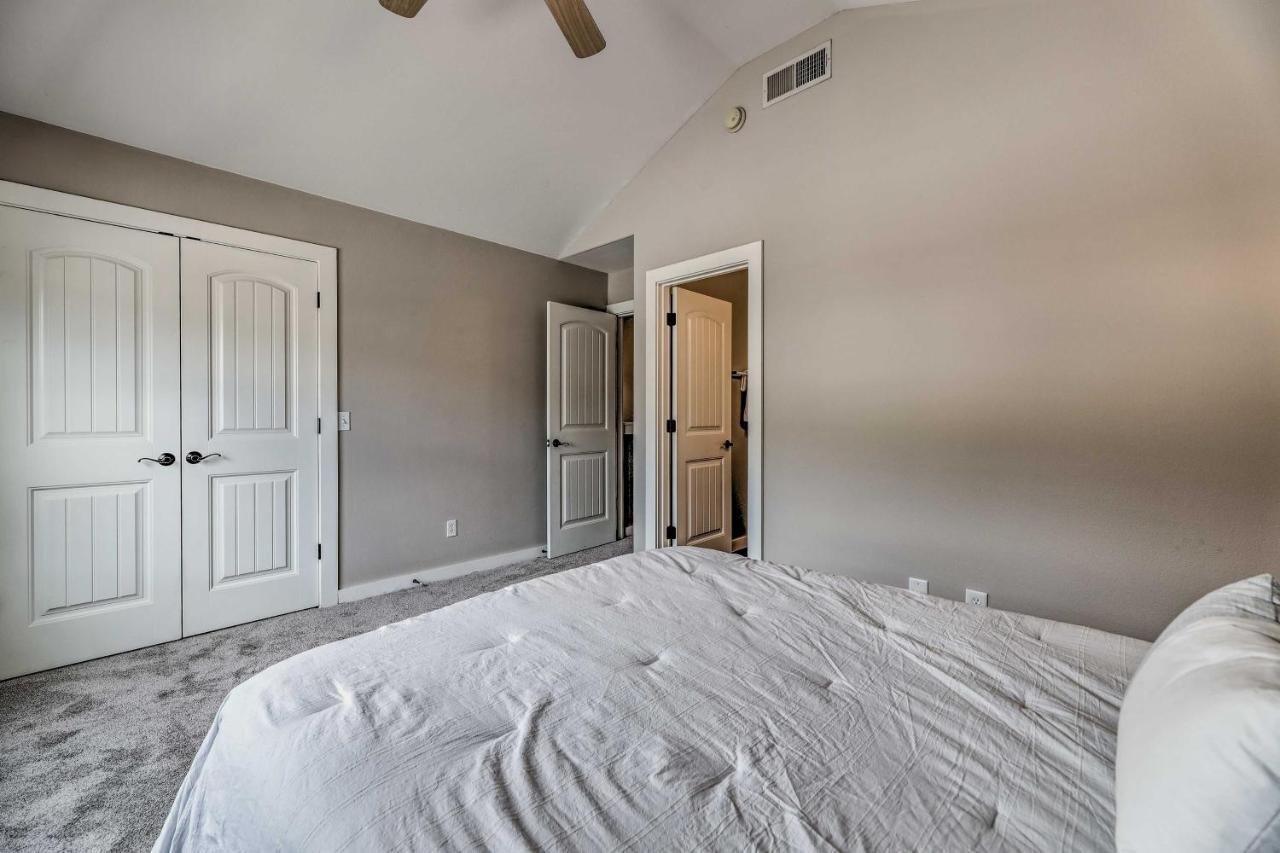 Charming Springdale Townhome About 5 Mi To Dtwn! Extérieur photo