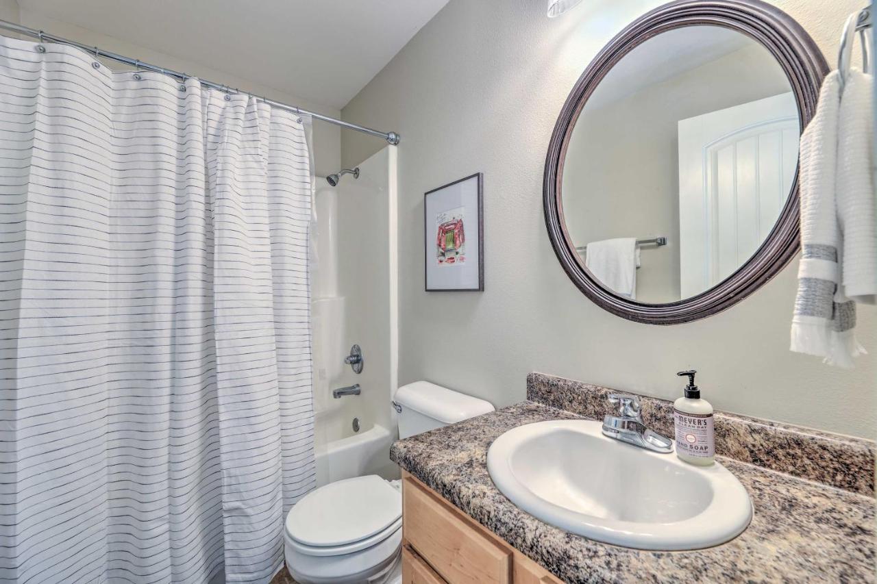 Charming Springdale Townhome About 5 Mi To Dtwn! Extérieur photo